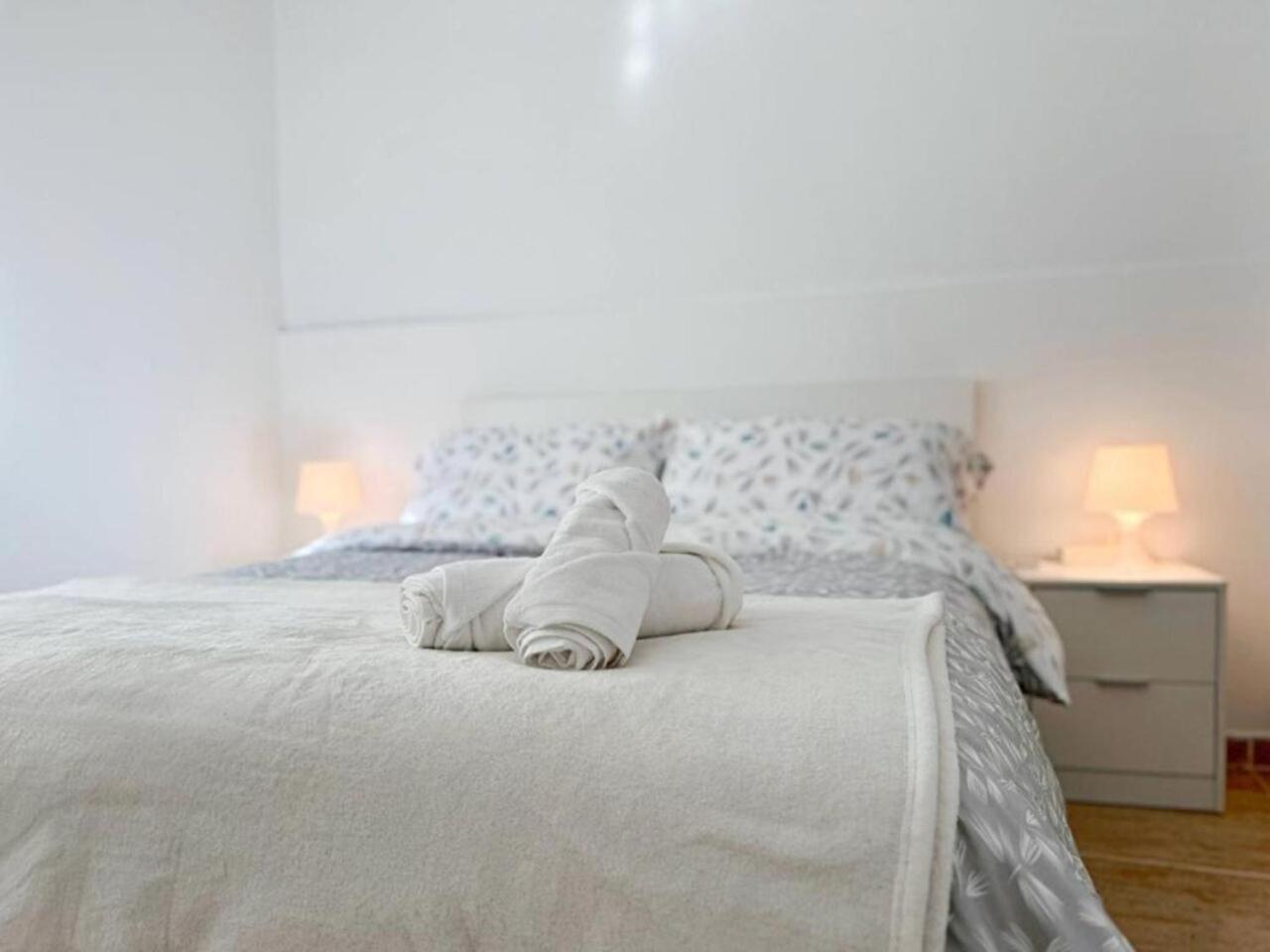 Oasis Suite Ávila 外观 照片